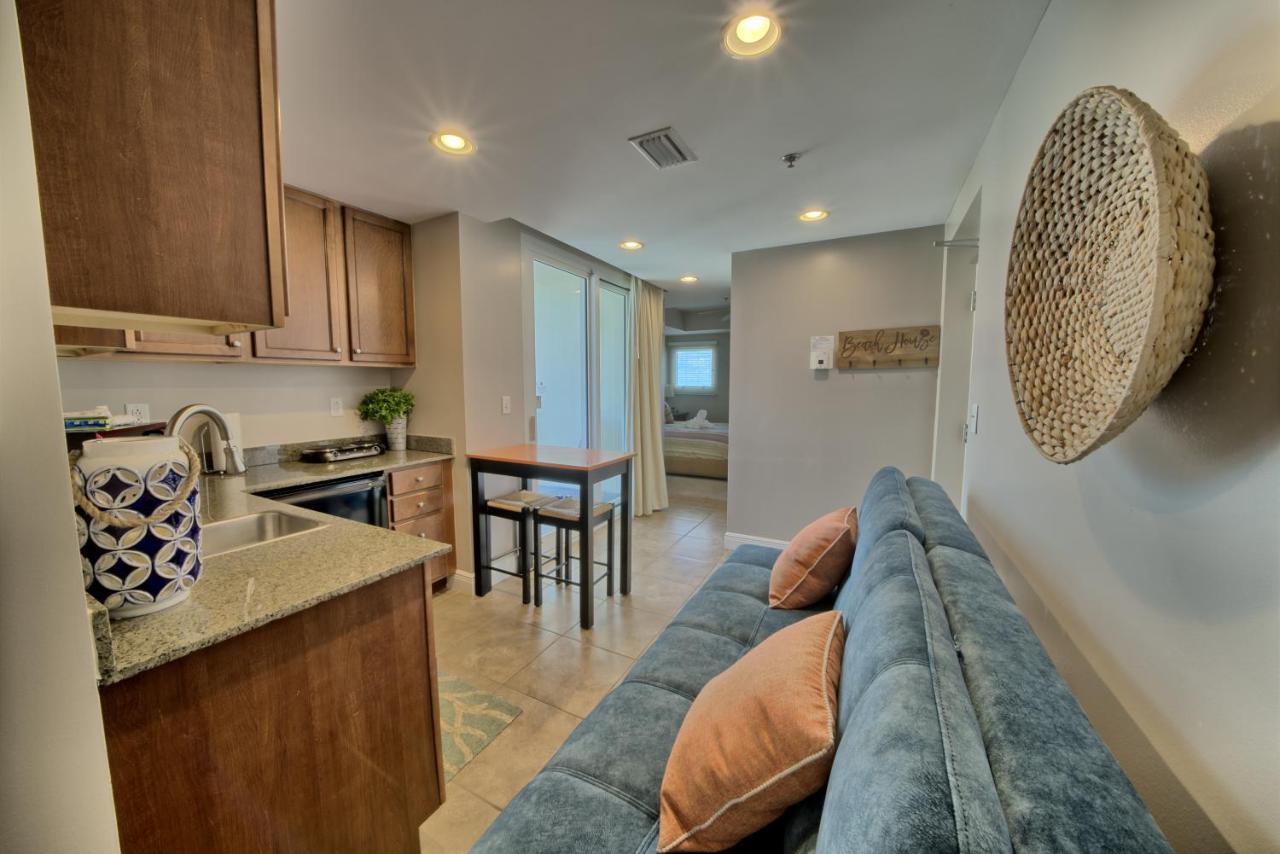 Sterling Breeze - Cozy Beachfront One Bedroom Condo Panama City Beach Exterior foto